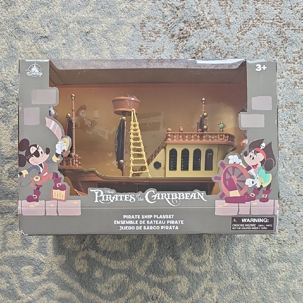 Disney Pirates of the Caribbean Pirate Ship Playset